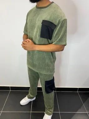 Cord-T-Shirt-Hosen-Set mit Tasche