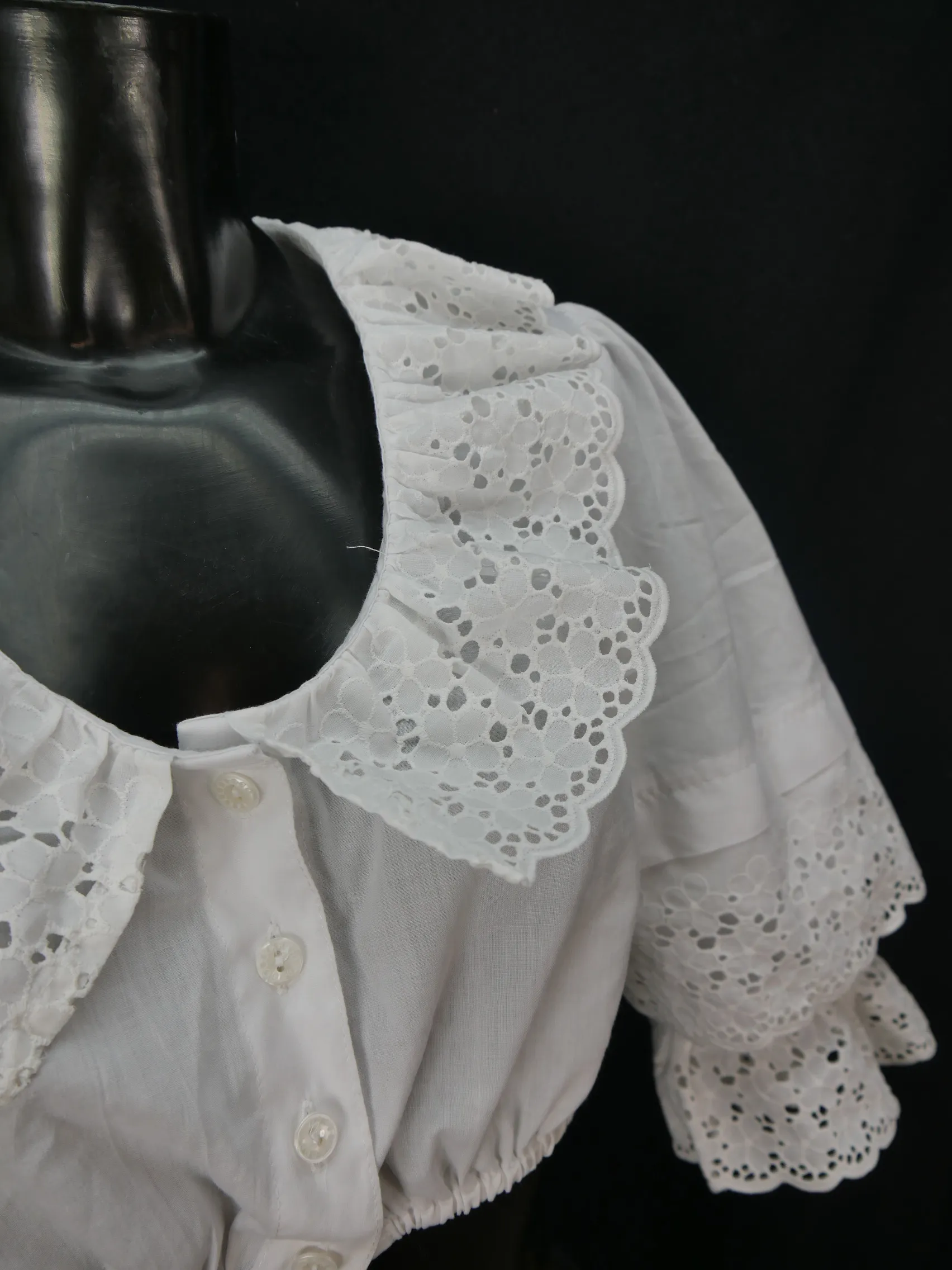 Gr.38 Dirndlbluse tolle große Spitzen Bluse für Dirndl Trachtenbluse B7751