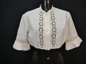 Gr.46 Dirndlbluse creme Bluse für Dirndl Diolen Mischgewebe mit Spitze B9871