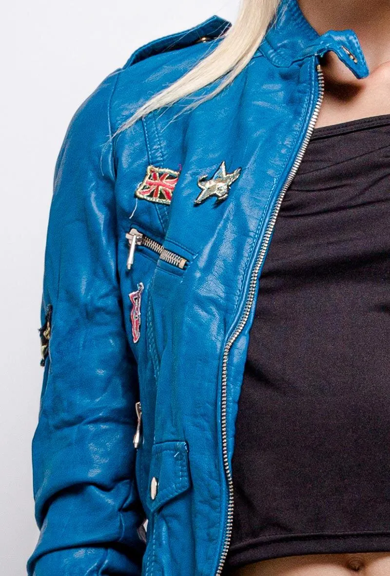 KUNSTLEDERJACKE MIT PATCHES