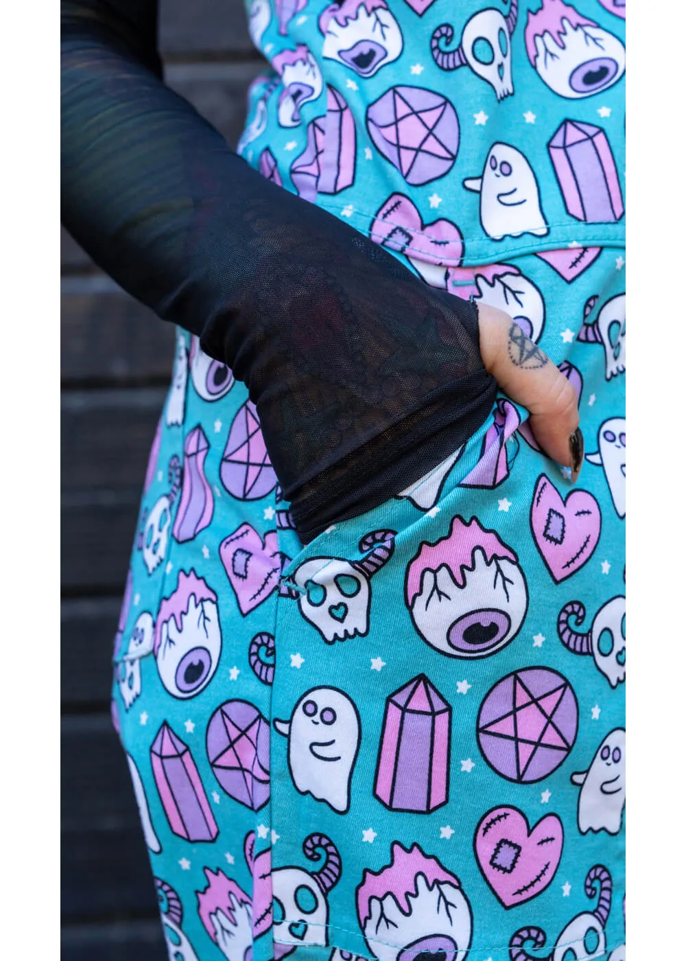 Run & Fly Pretty Spooky Latzhose Blau