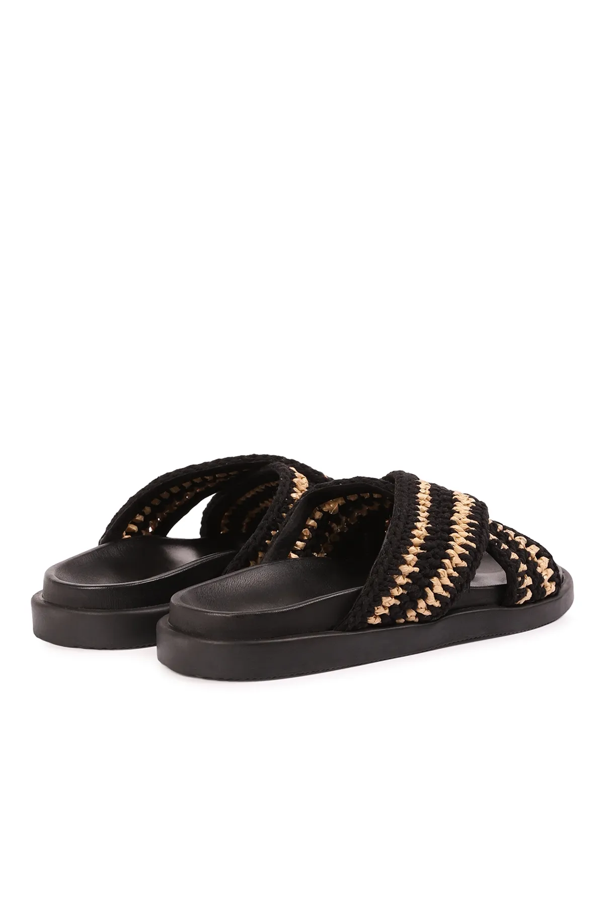 Sandale mit Raffia